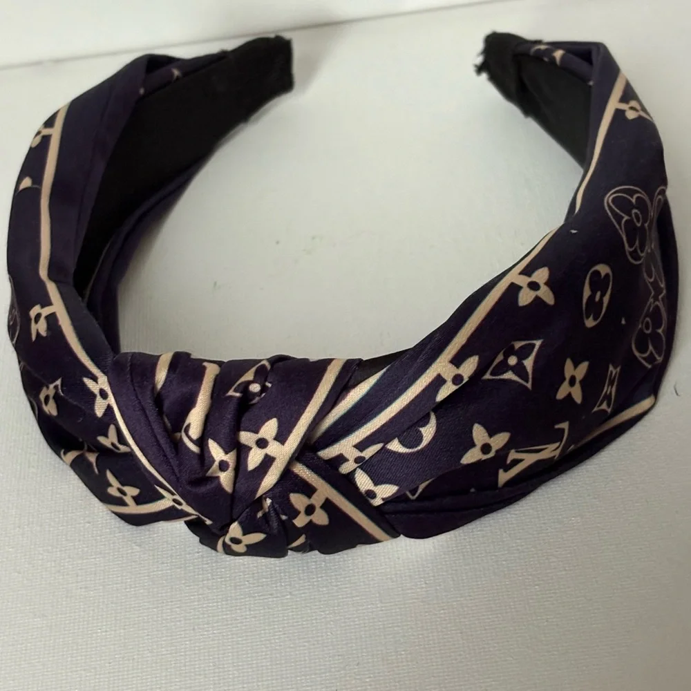 Fashion Black and Cream Headband